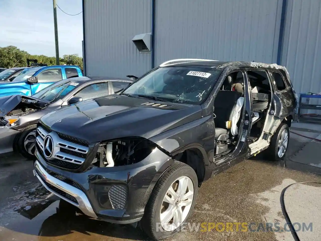 2 Photograph of a damaged car 4JGDF6EE7KB230032 MERCEDES-BENZ GLS-CLASS 2019