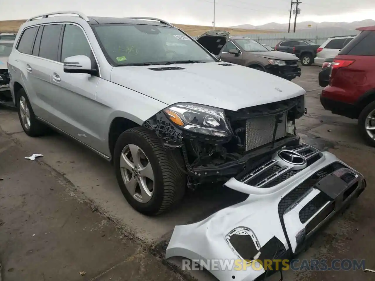 1 Photograph of a damaged car 4JGDF6EE7KB233352 MERCEDES-BENZ GLS-CLASS 2019