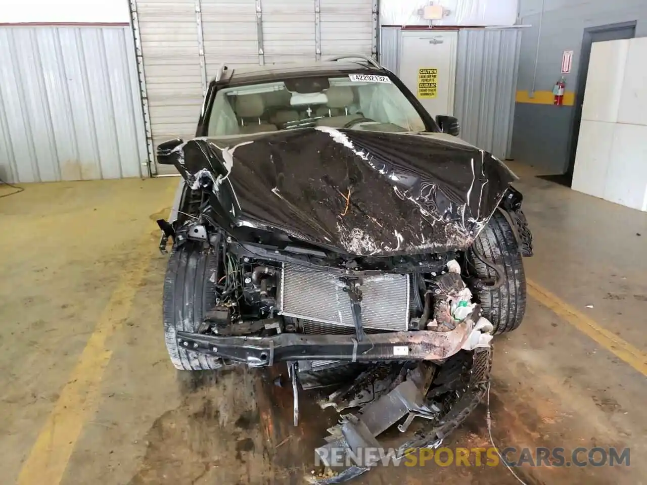 9 Photograph of a damaged car 4JGDF6EE8KB226247 MERCEDES-BENZ GLS-CLASS 2019