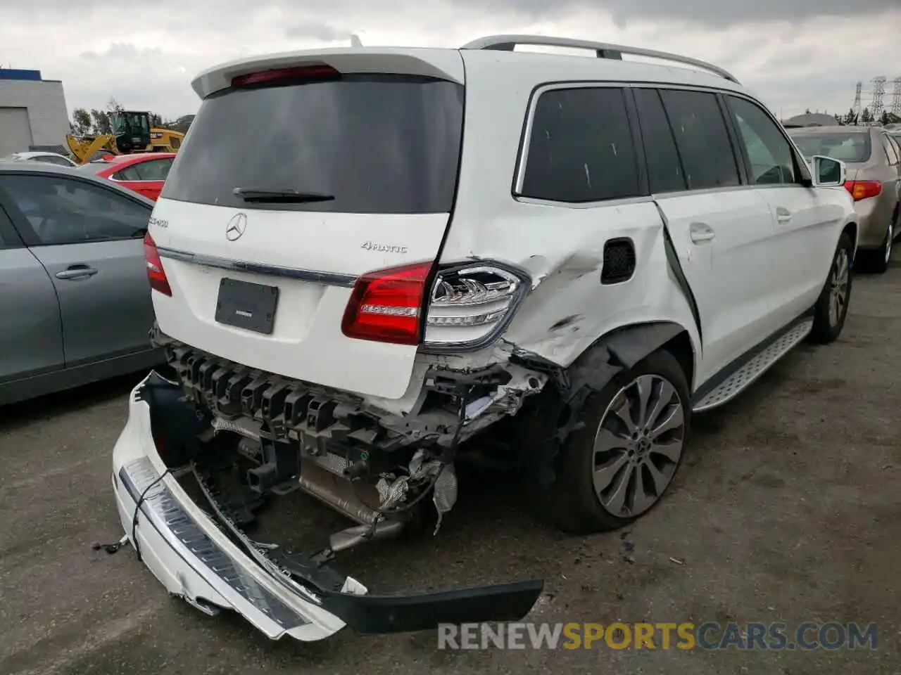 4 Photograph of a damaged car 4JGDF6EE8KB234753 MERCEDES-BENZ GLS-CLASS 2019