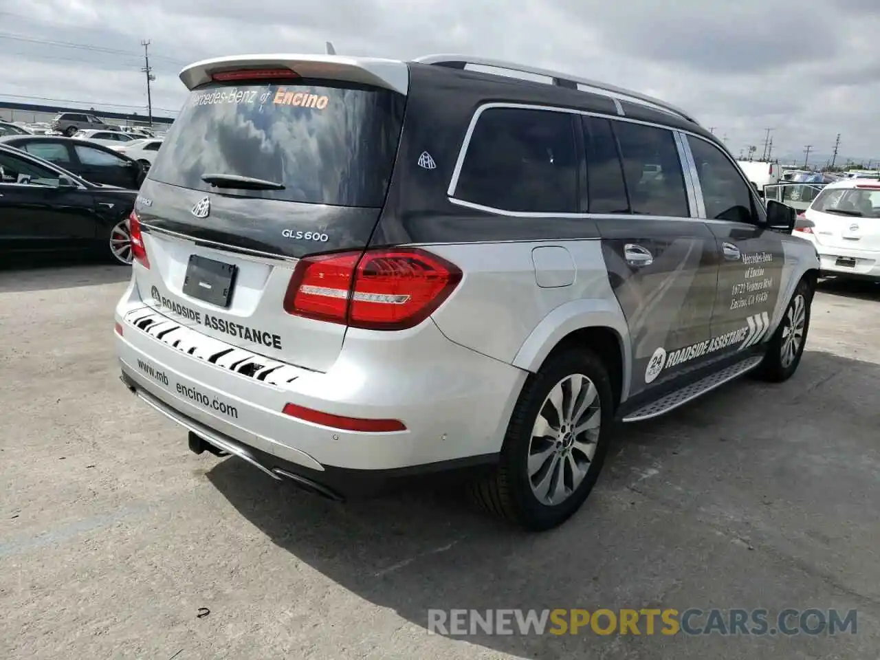 4 Photograph of a damaged car 4JGDF6EE8KB238401 MERCEDES-BENZ GLS-CLASS 2019