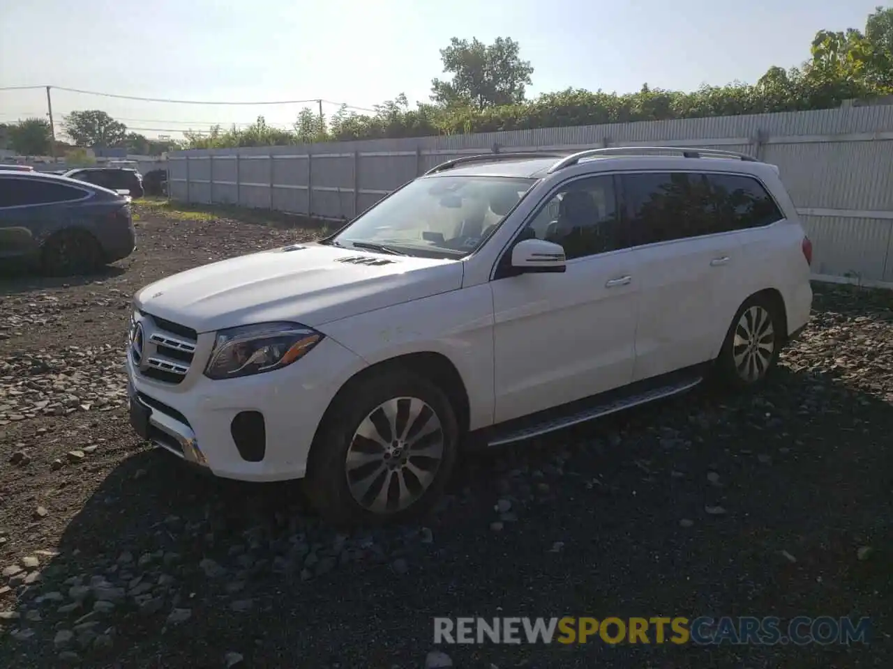 2 Photograph of a damaged car 4JGDF6EE9KB221588 MERCEDES-BENZ GLS-CLASS 2019