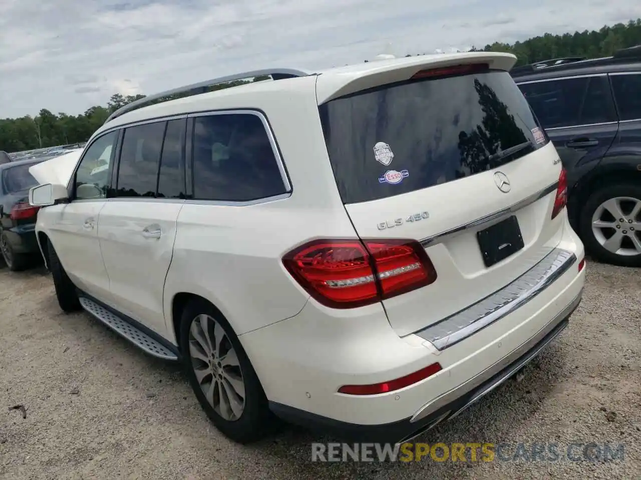 3 Photograph of a damaged car 4JGDF6EEXKB192926 MERCEDES-BENZ GLS-CLASS 2019