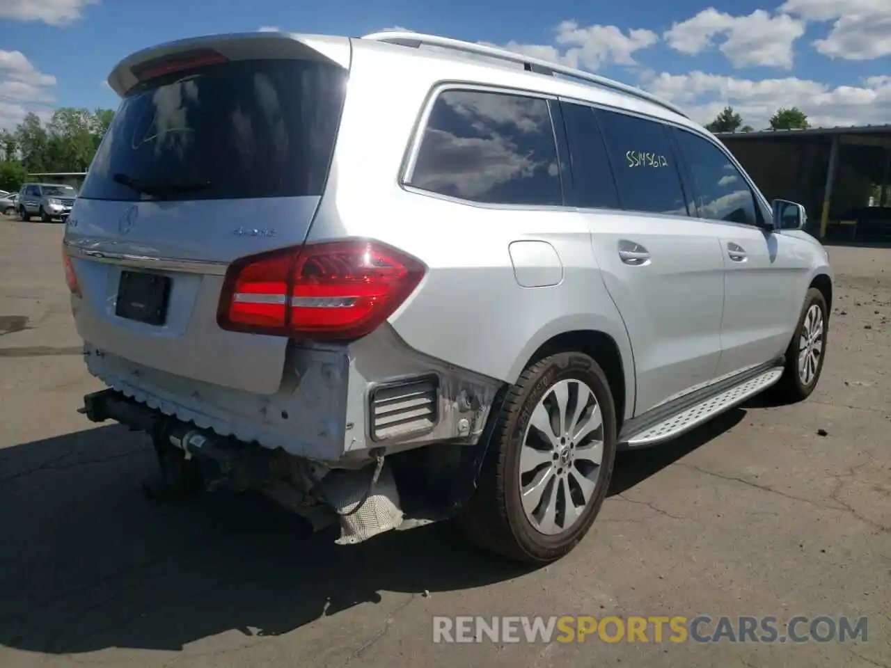 4 Photograph of a damaged car 4JGDF6EEXKB198225 MERCEDES-BENZ GLS-CLASS 2019