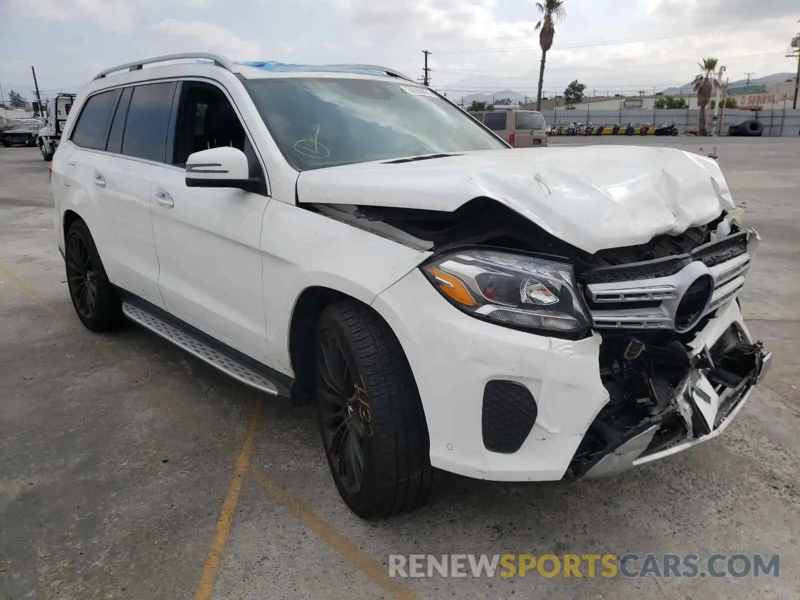 1 Photograph of a damaged car 4JGDF6EEXKB239470 MERCEDES-BENZ GLS-CLASS 2019