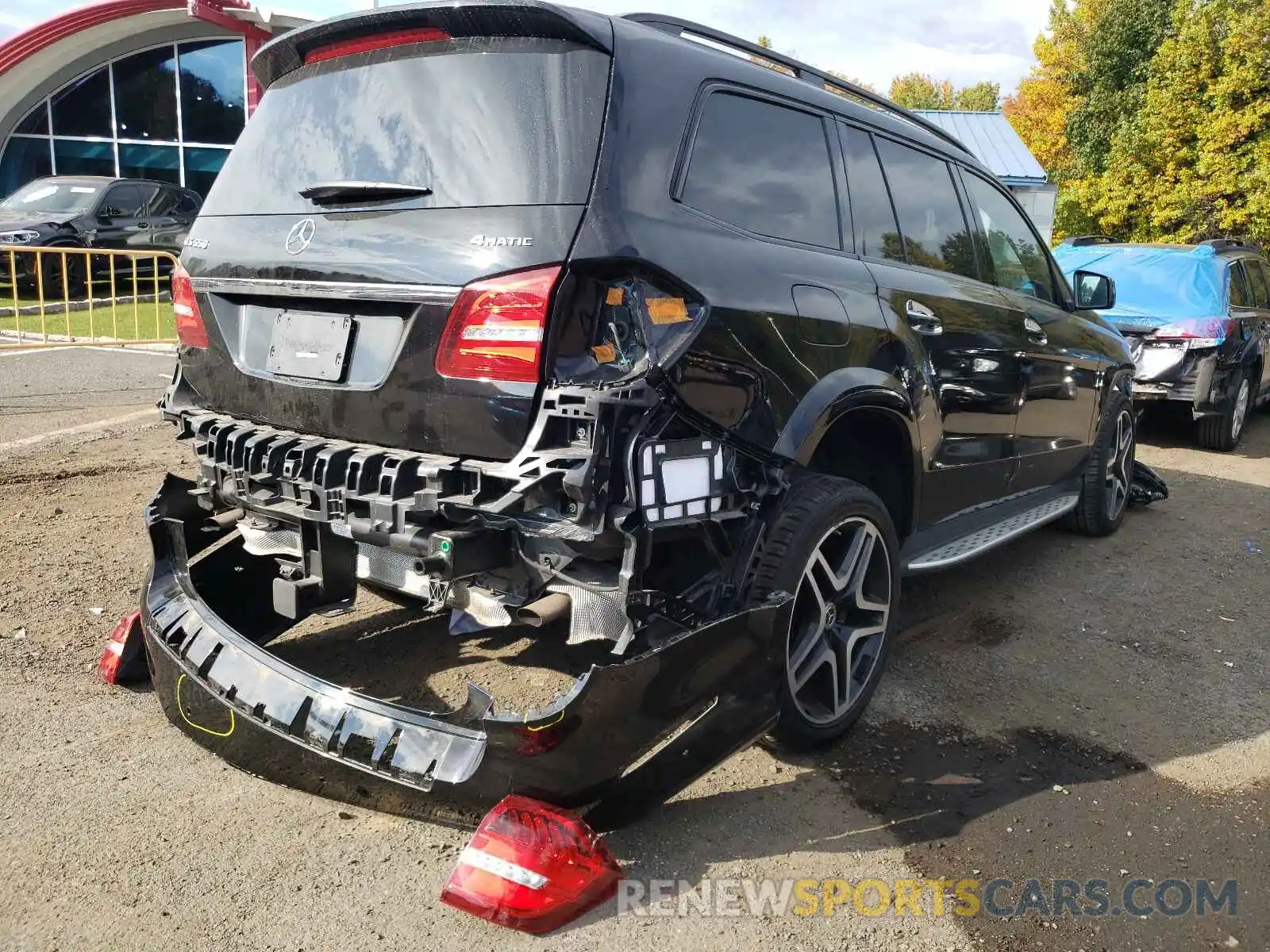 4 Photograph of a damaged car 4JGDF7DE0KB223883 MERCEDES-BENZ GLS-CLASS 2019