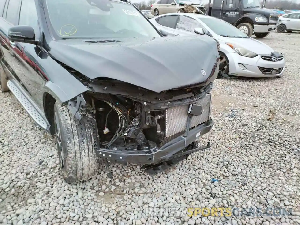 9 Photograph of a damaged car 4JGDF7DE1KB224430 MERCEDES-BENZ GLS-CLASS 2019