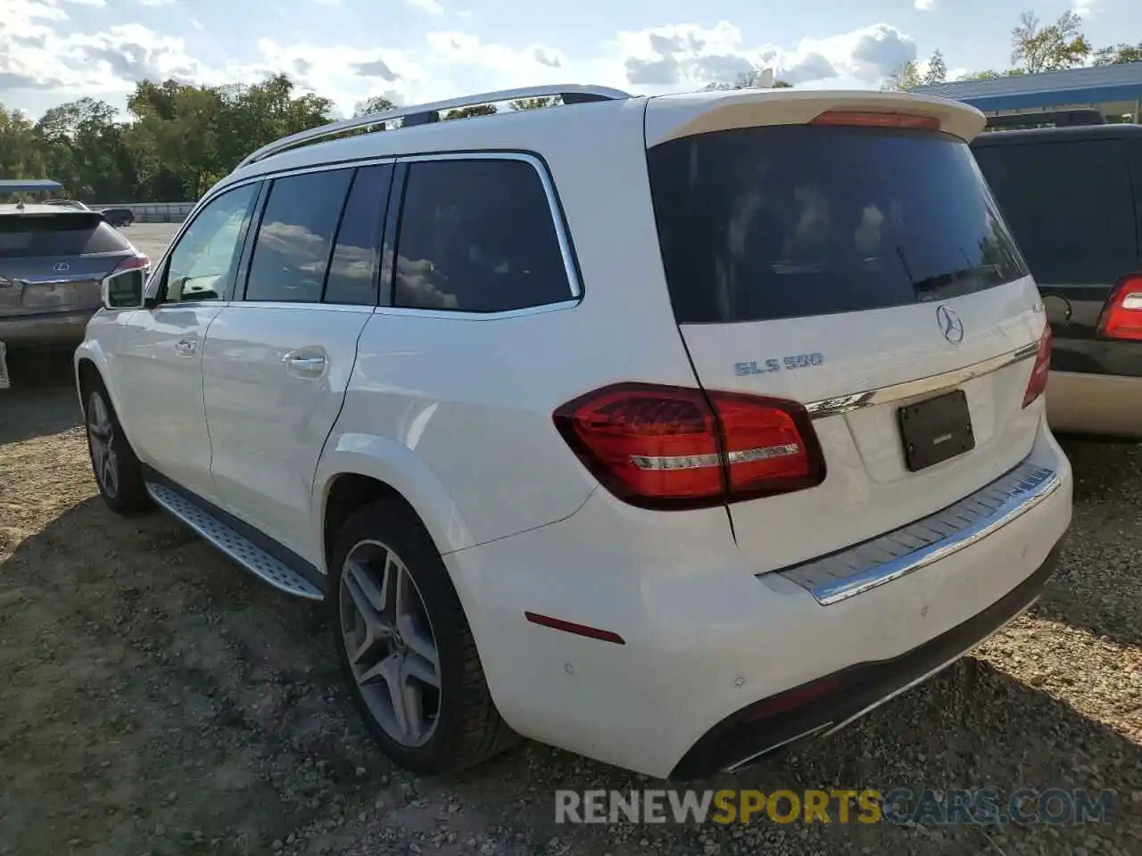 3 Photograph of a damaged car 4JGDF7DE3KB194539 MERCEDES-BENZ GLS-CLASS 2019