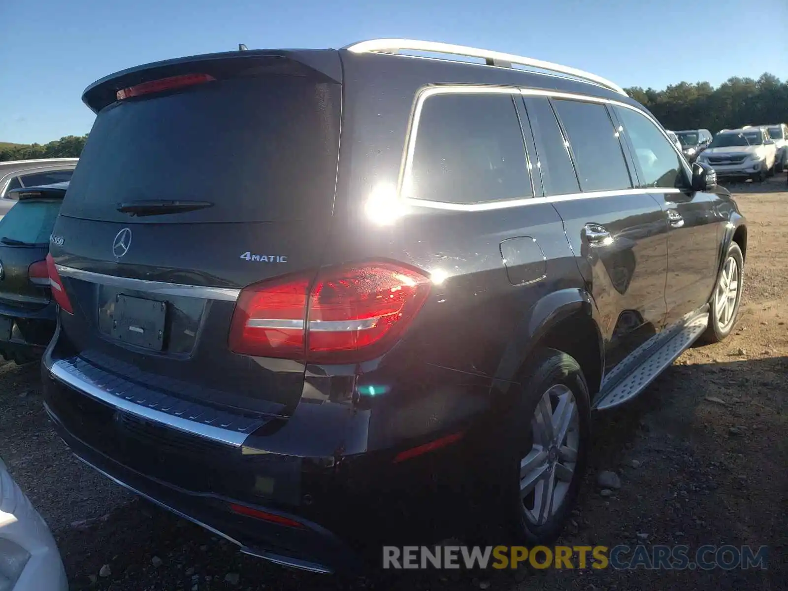 4 Photograph of a damaged car 4JGDF7DE8KB197937 MERCEDES-BENZ GLS-CLASS 2019