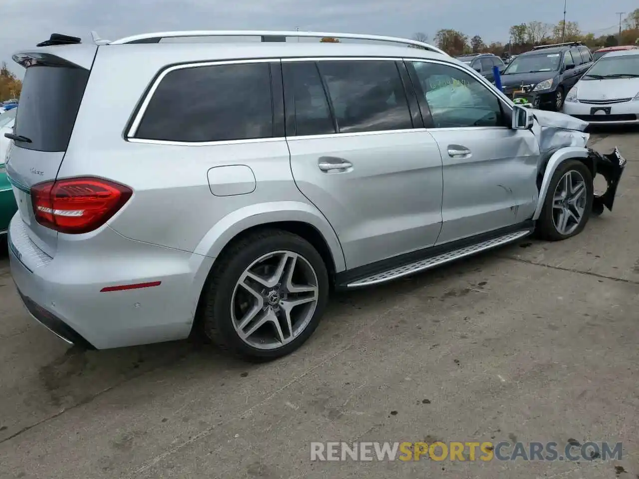 4 Photograph of a damaged car 4JGDF7DE8KB240687 MERCEDES-BENZ GLS-CLASS 2019