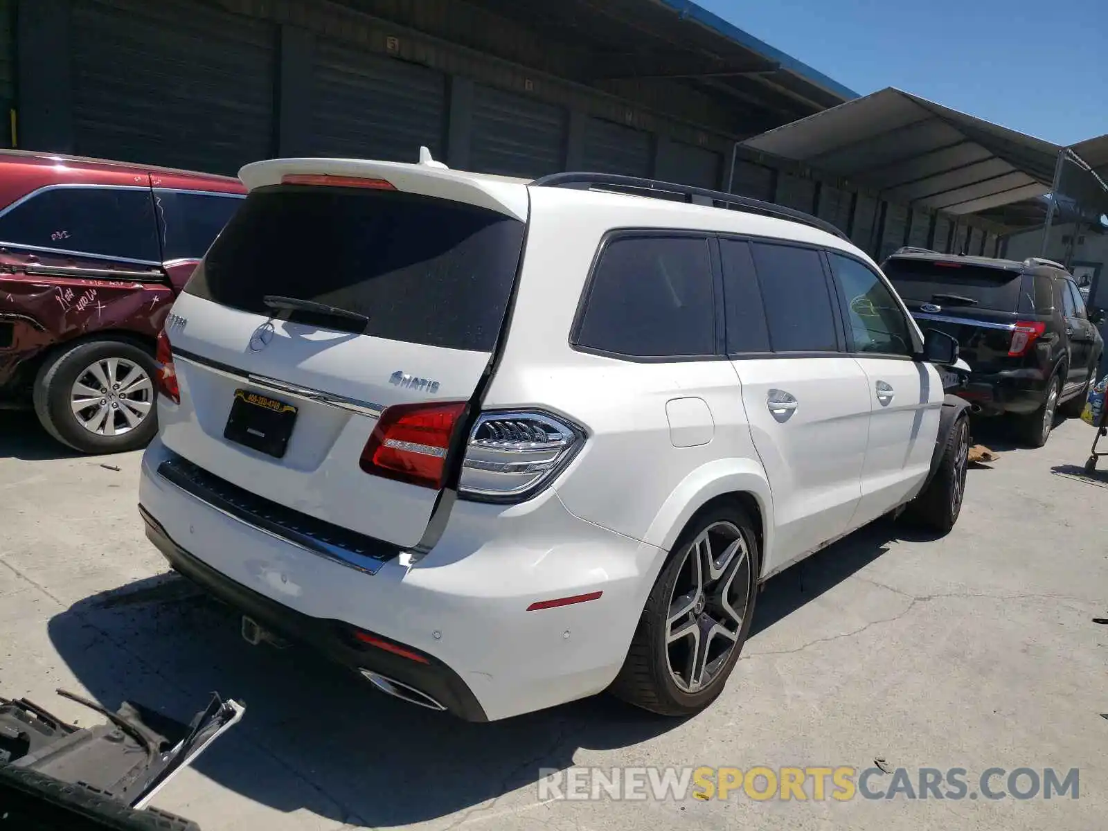 4 Photograph of a damaged car 4JGDF7DE9KB208556 MERCEDES-BENZ GLS-CLASS 2019