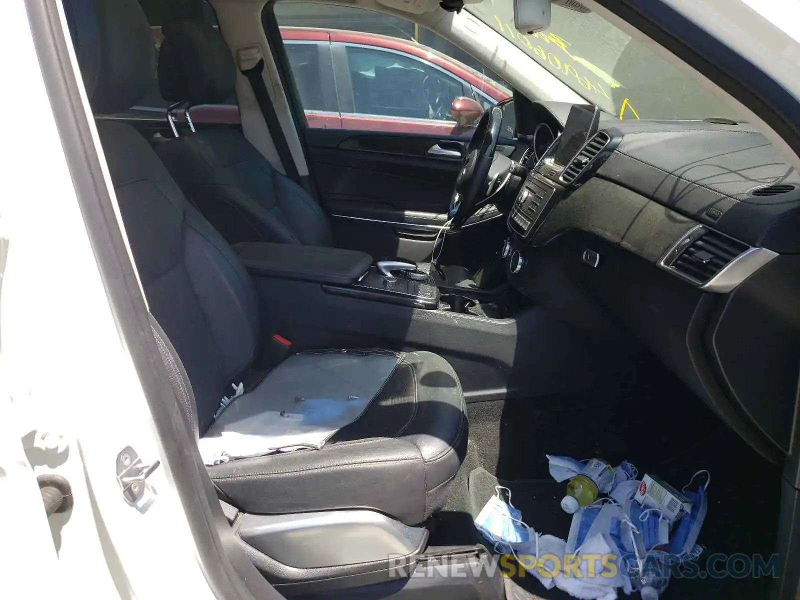 5 Photograph of a damaged car 4JGDF7DE9KB208556 MERCEDES-BENZ GLS-CLASS 2019