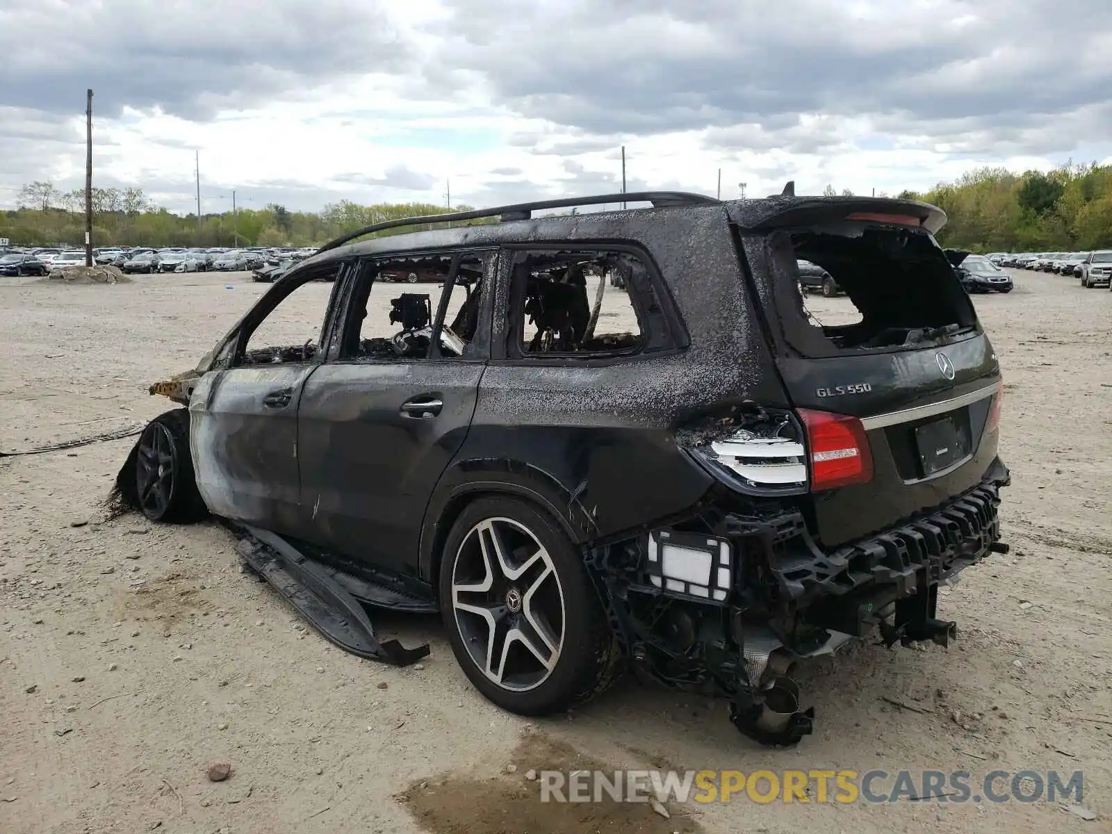 3 Photograph of a damaged car 4JGDF7DE9KB210601 MERCEDES-BENZ GLS-CLASS 2019