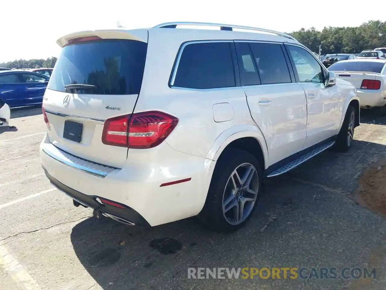 4 Photograph of a damaged car 4JGDF7DE9KB210811 MERCEDES-BENZ GLS-CLASS 2019