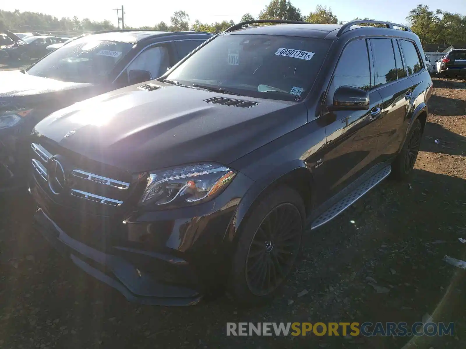 2 Photograph of a damaged car 4JGDF7FE4KB224306 MERCEDES-BENZ GLS-CLASS 2019