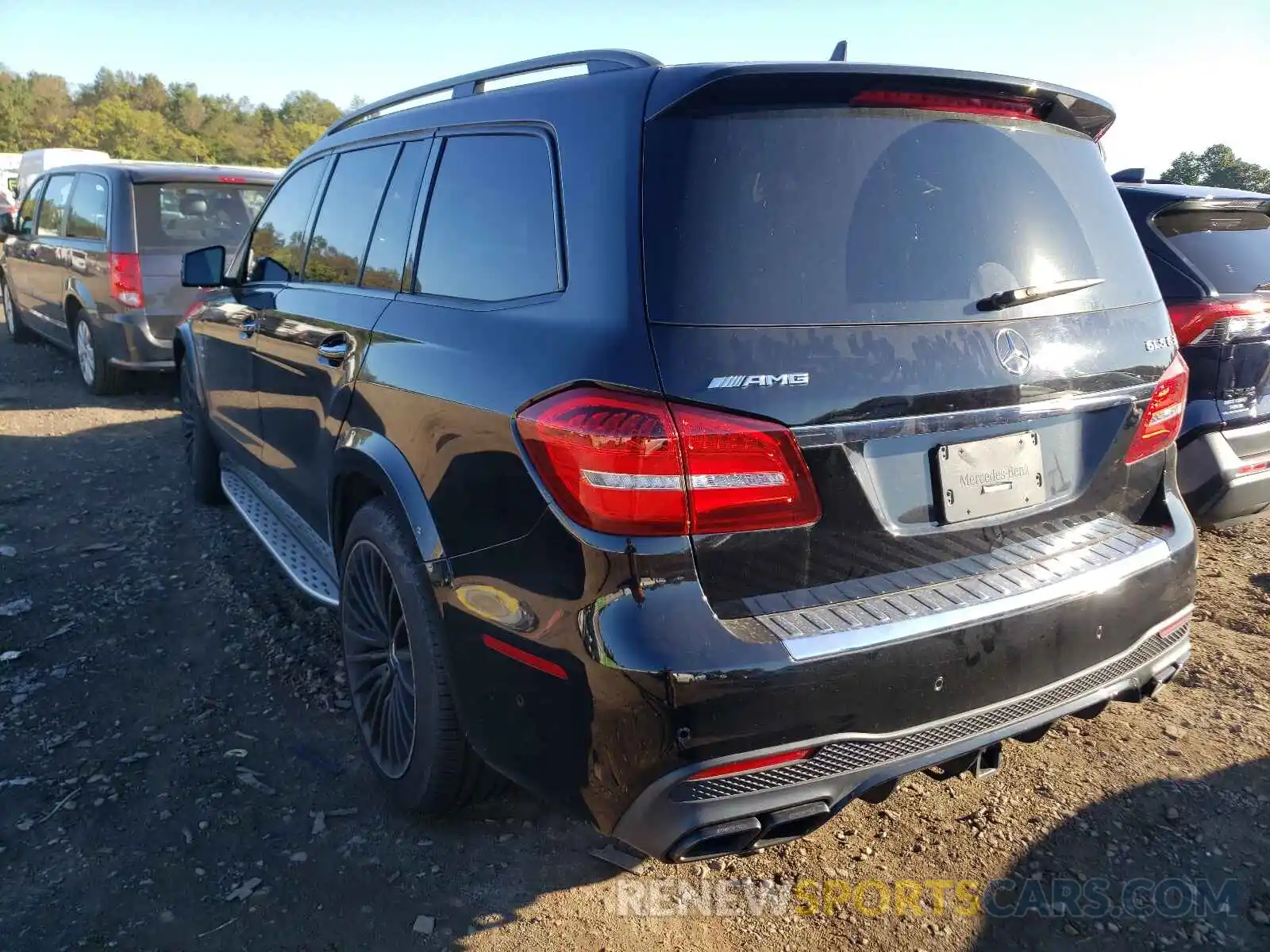 3 Photograph of a damaged car 4JGDF7FE4KB224306 MERCEDES-BENZ GLS-CLASS 2019