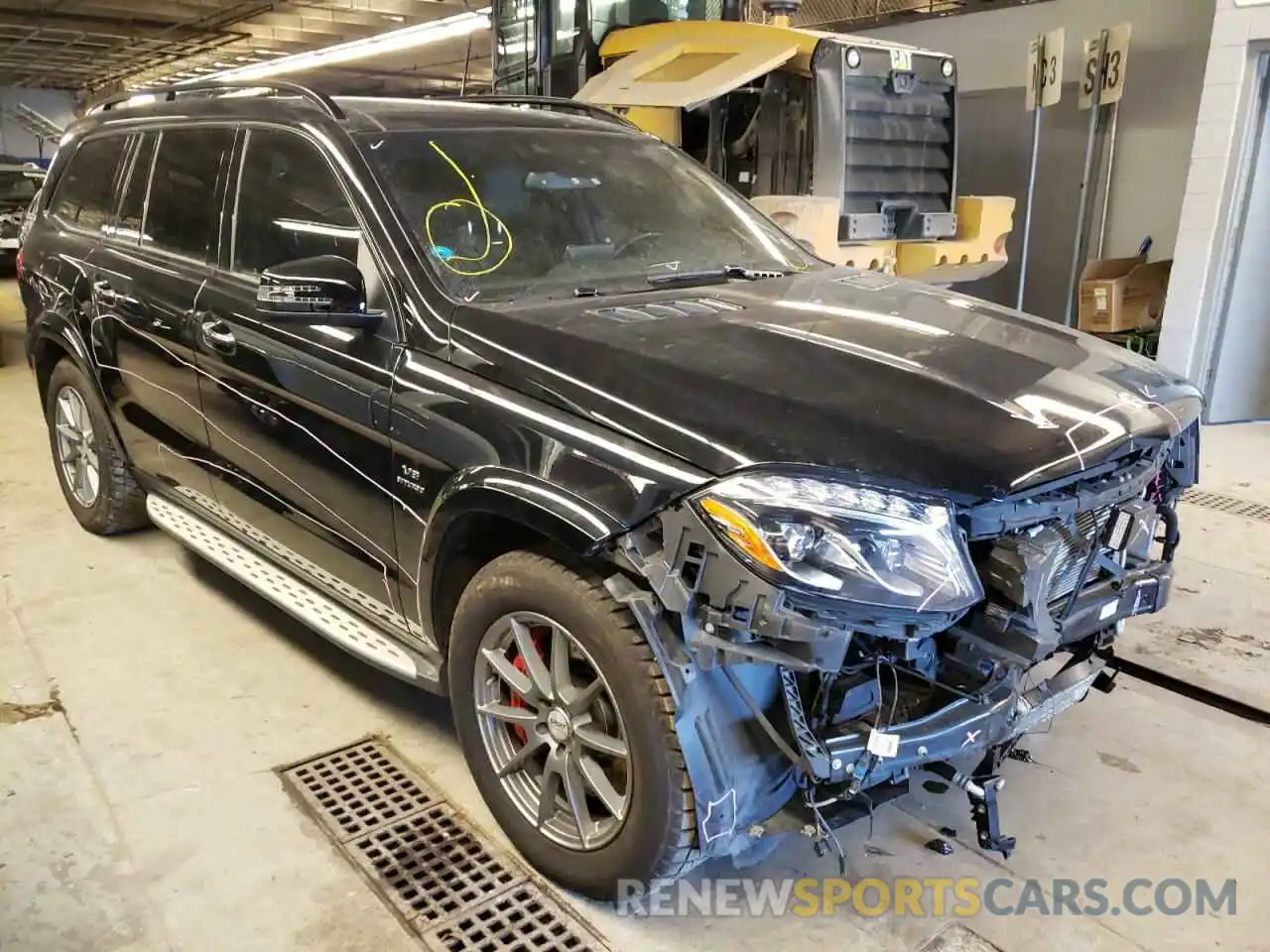 1 Photograph of a damaged car 4JGDF7FE8KB225927 MERCEDES-BENZ GLS-CLASS 2019