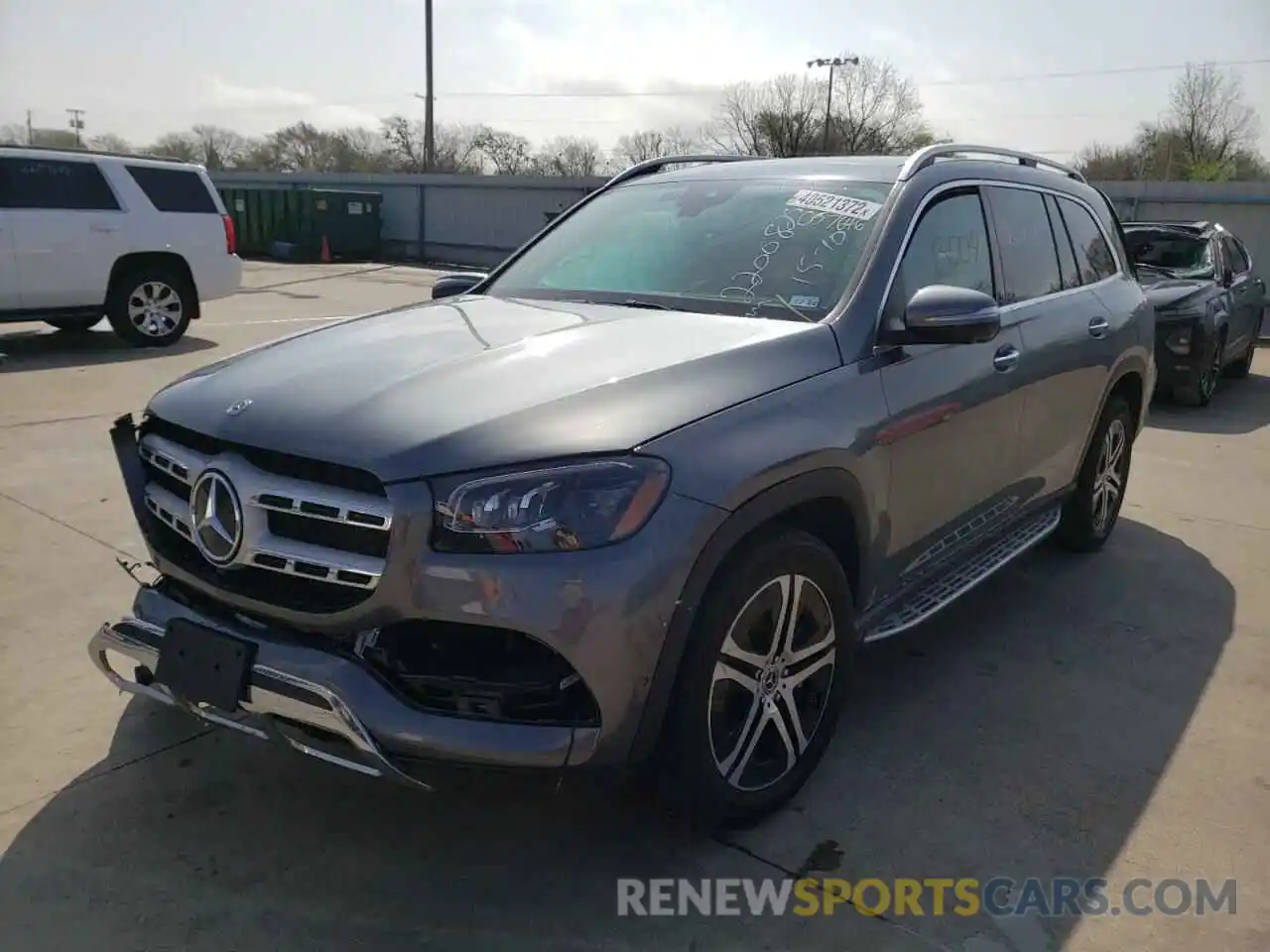 2 Photograph of a damaged car 4JGFF5KE0LA057646 MERCEDES-BENZ GLS-CLASS 2020