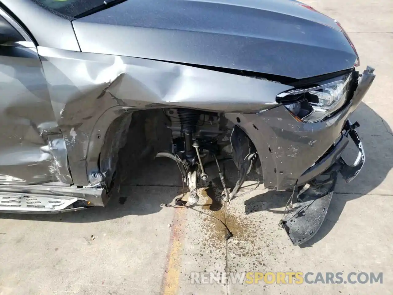 9 Photograph of a damaged car 4JGFF5KE0LA057646 MERCEDES-BENZ GLS-CLASS 2020