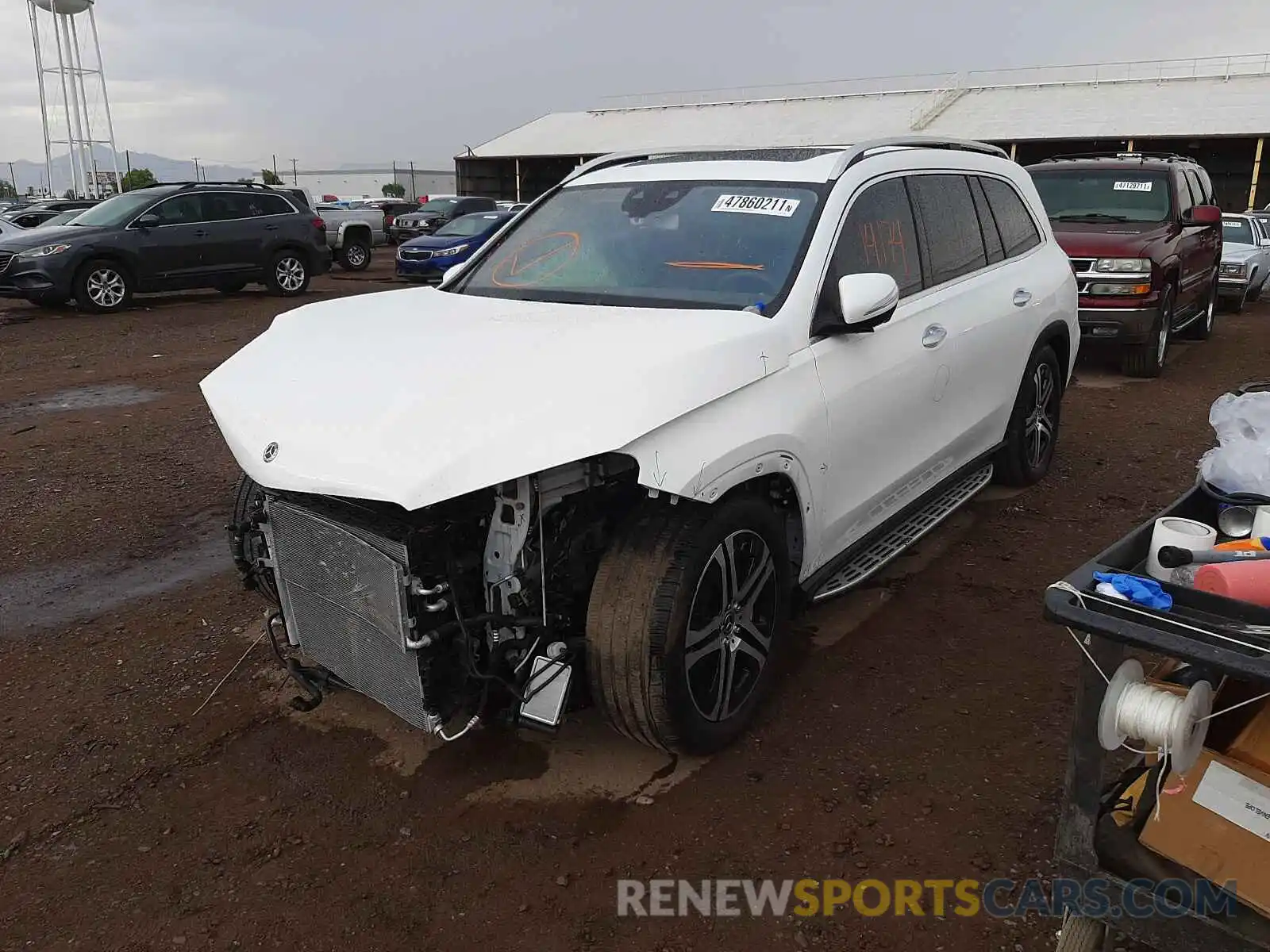 2 Photograph of a damaged car 4JGFF5KE0LA131616 MERCEDES-BENZ GLS-CLASS 2020