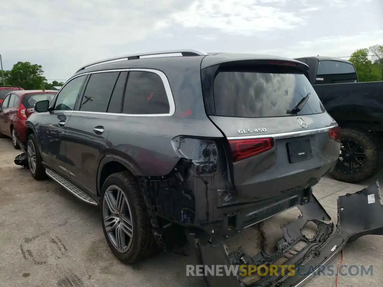 3 Photograph of a damaged car 4JGFF5KE0LA149873 MERCEDES-BENZ GLS-CLASS 2020