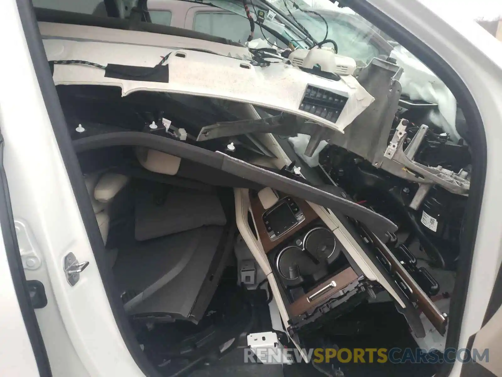 5 Photograph of a damaged car 4JGFF5KE1LA130488 MERCEDES-BENZ GLS-CLASS 2020