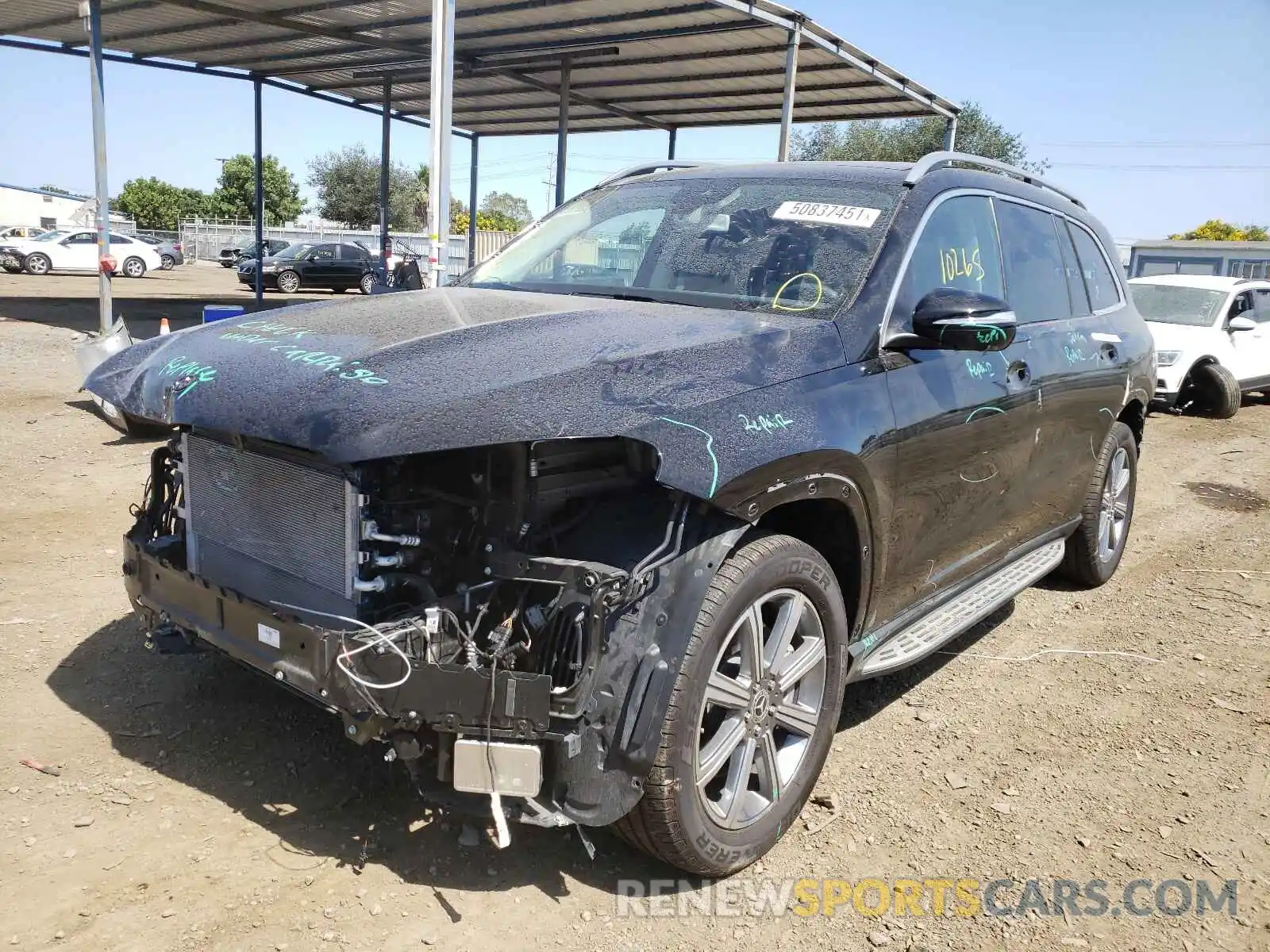 2 Photograph of a damaged car 4JGFF5KE1LA184745 MERCEDES-BENZ GLS-CLASS 2020