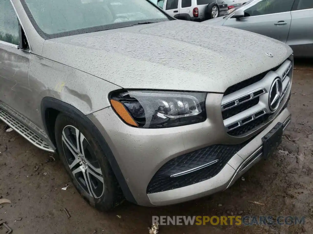 9 Photograph of a damaged car 4JGFF5KE1LA228985 MERCEDES-BENZ GLS-CLASS 2020