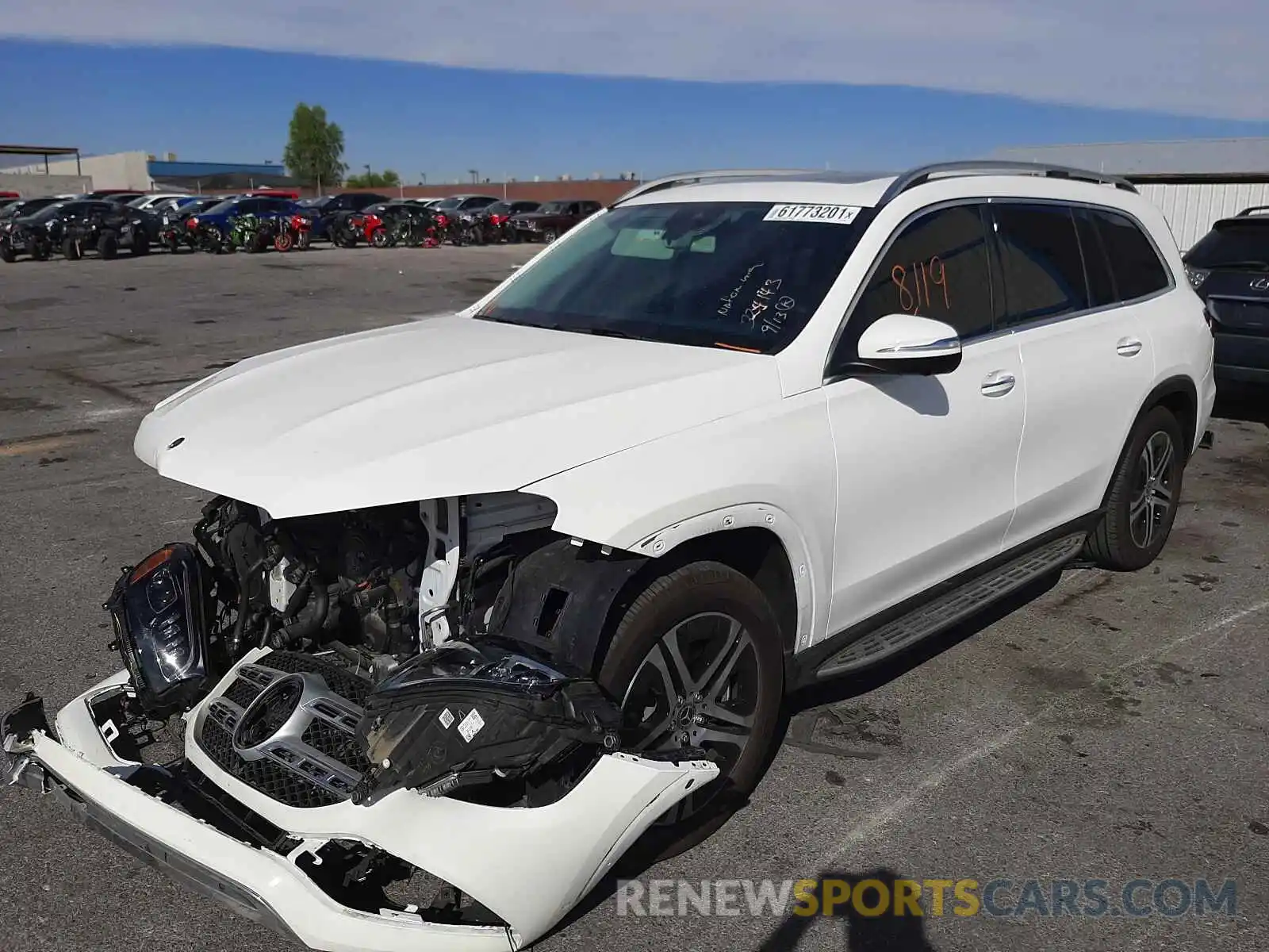 2 Photograph of a damaged car 4JGFF5KE2LA095962 MERCEDES-BENZ GLS-CLASS 2020