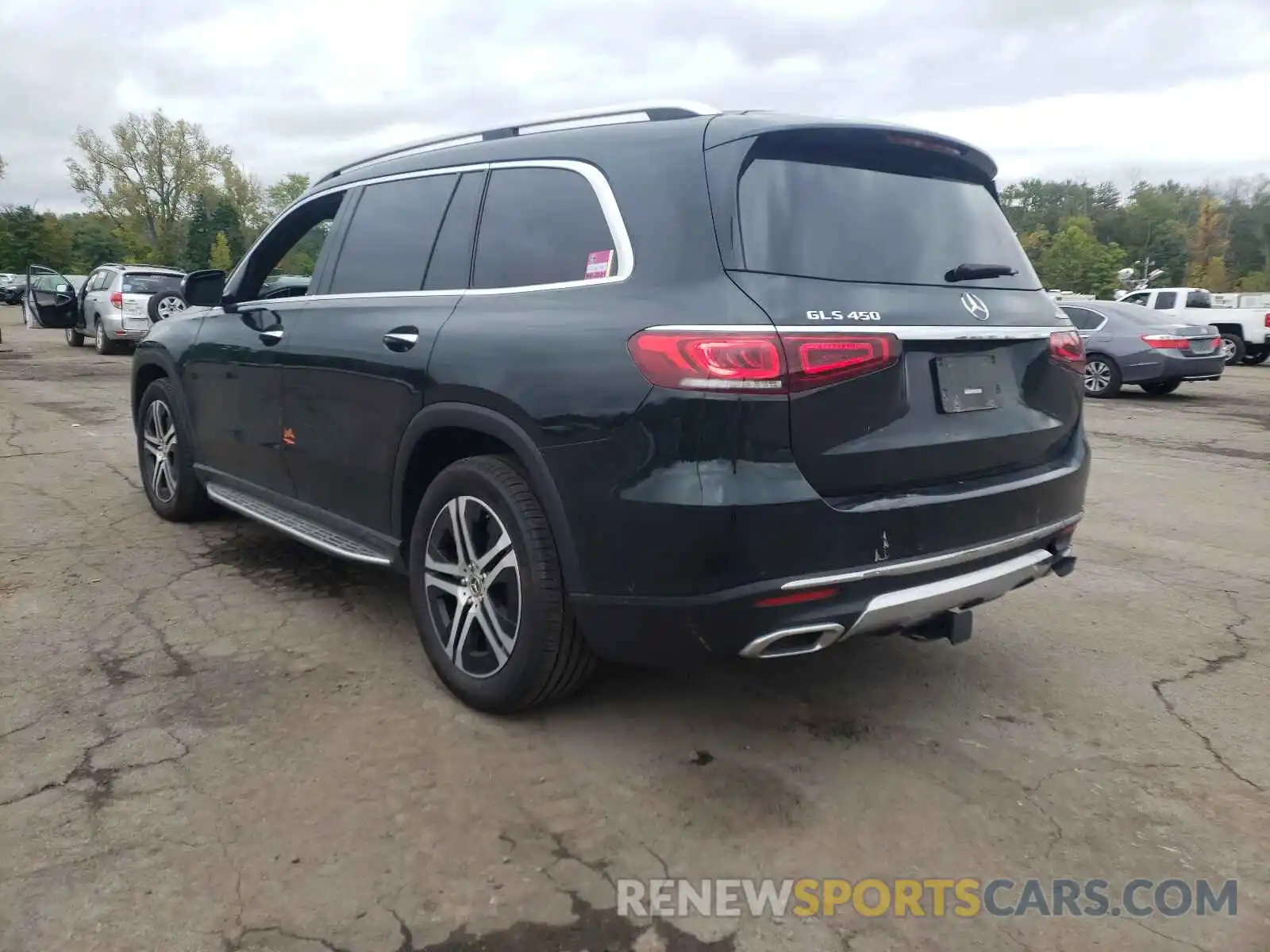 3 Photograph of a damaged car 4JGFF5KE2LA114543 MERCEDES-BENZ GLS-CLASS 2020