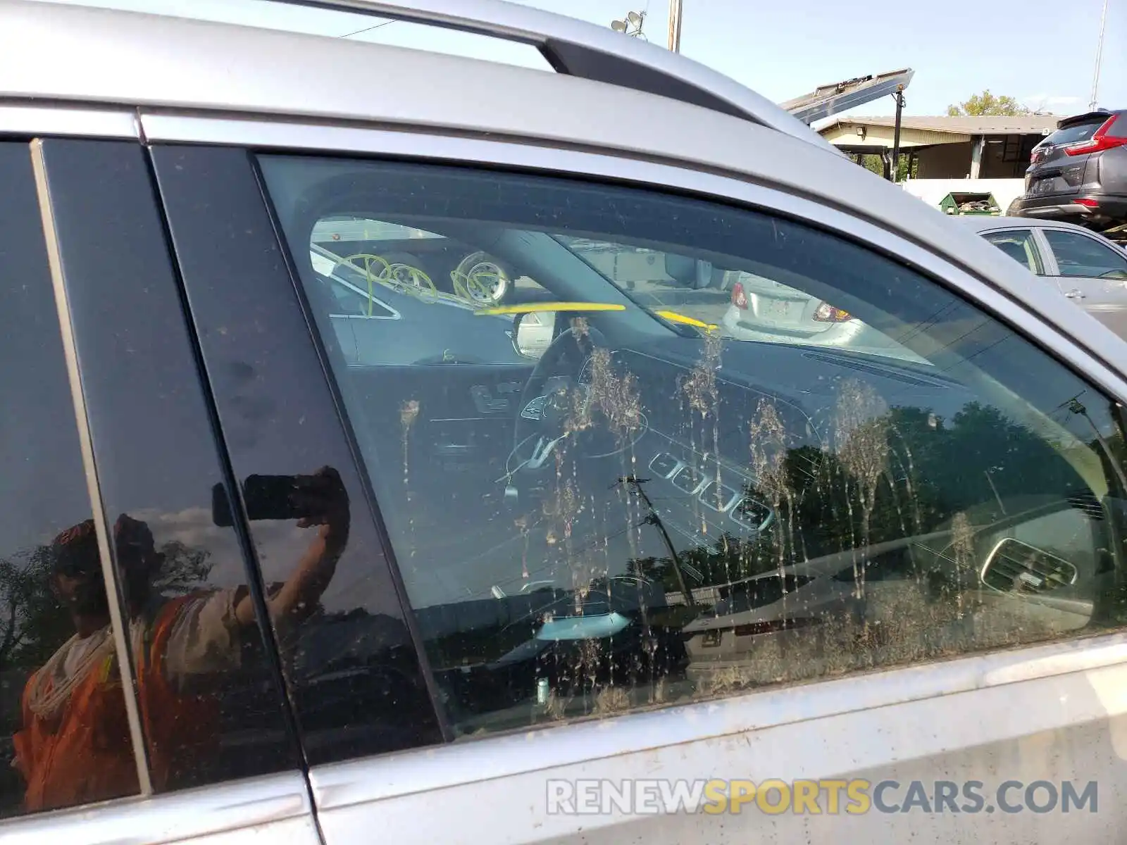 9 Photograph of a damaged car 4JGFF5KE2LA236349 MERCEDES-BENZ GLS-CLASS 2020