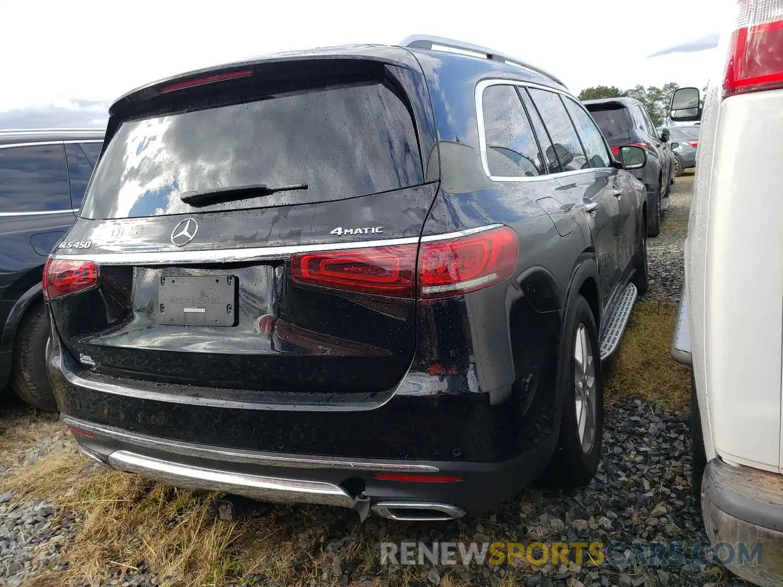 4 Photograph of a damaged car 4JGFF5KE3LA069564 MERCEDES-BENZ GLS-CLASS 2020