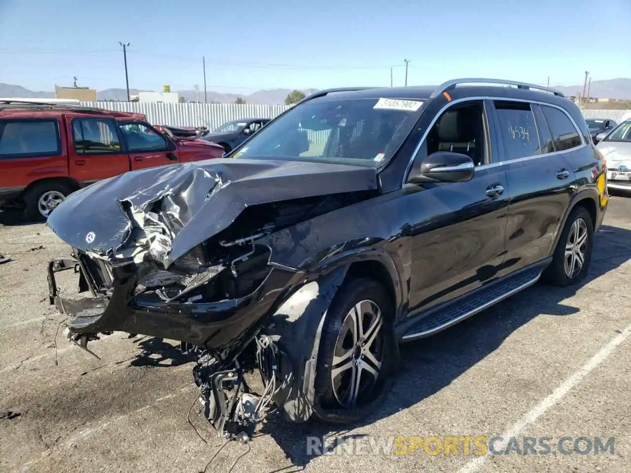 2 Photograph of a damaged car 4JGFF5KE3LA189168 MERCEDES-BENZ GLS-CLASS 2020