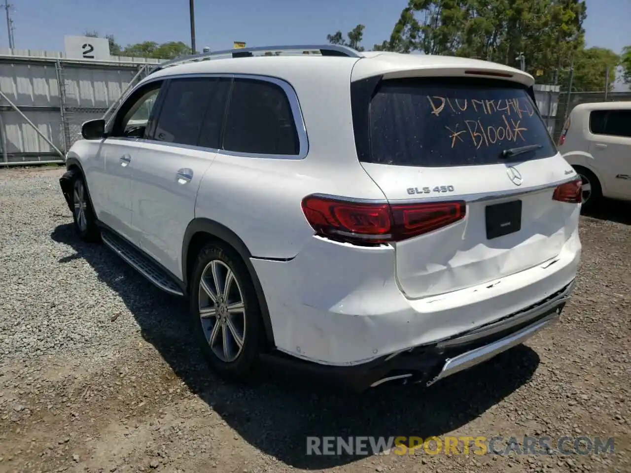 3 Photograph of a damaged car 4JGFF5KE5LA140683 MERCEDES-BENZ GLS-CLASS 2020