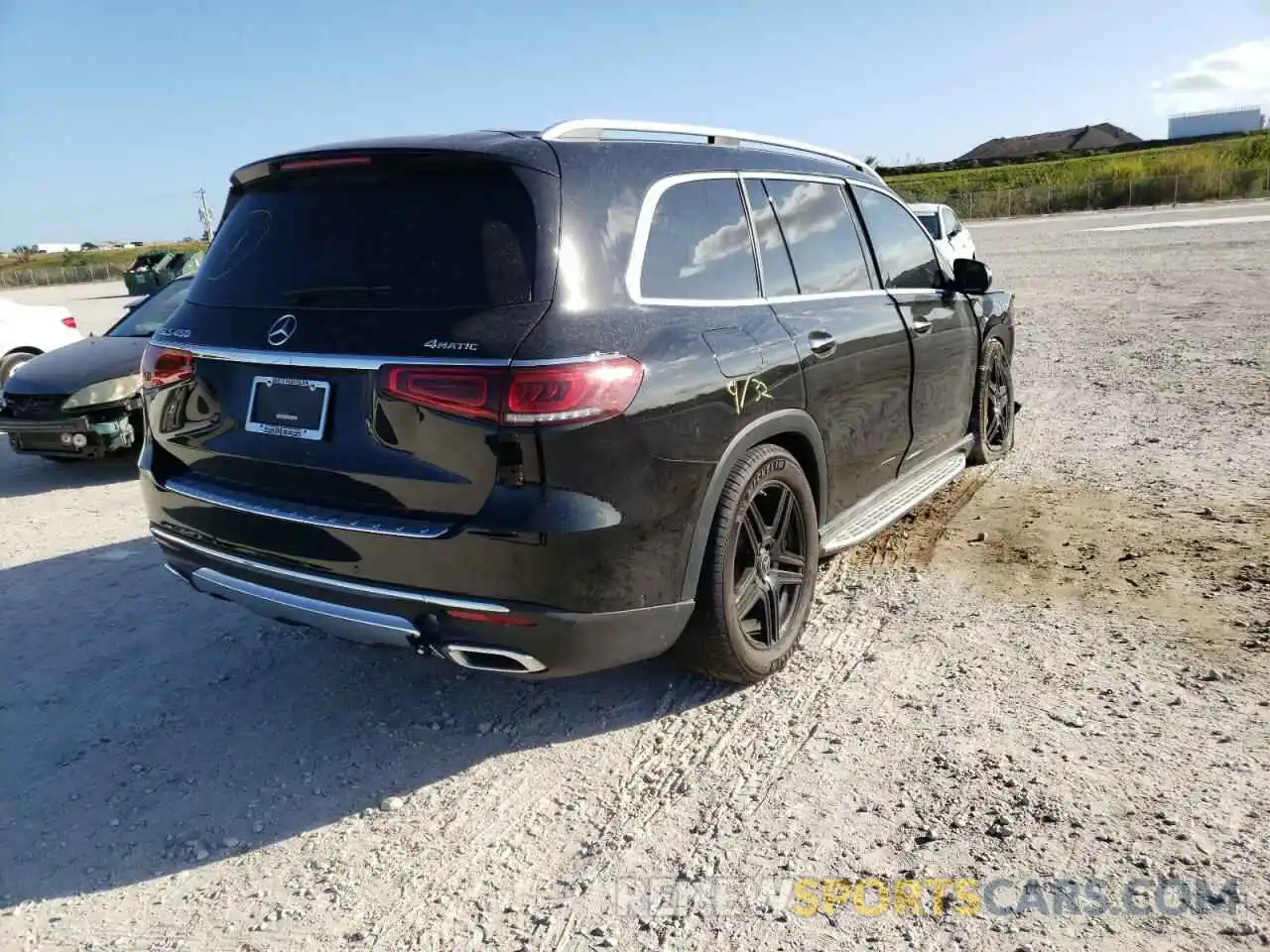 4 Photograph of a damaged car 4JGFF5KE5LA161775 MERCEDES-BENZ GLS-CLASS 2020