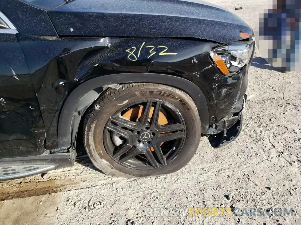 9 Photograph of a damaged car 4JGFF5KE5LA161775 MERCEDES-BENZ GLS-CLASS 2020