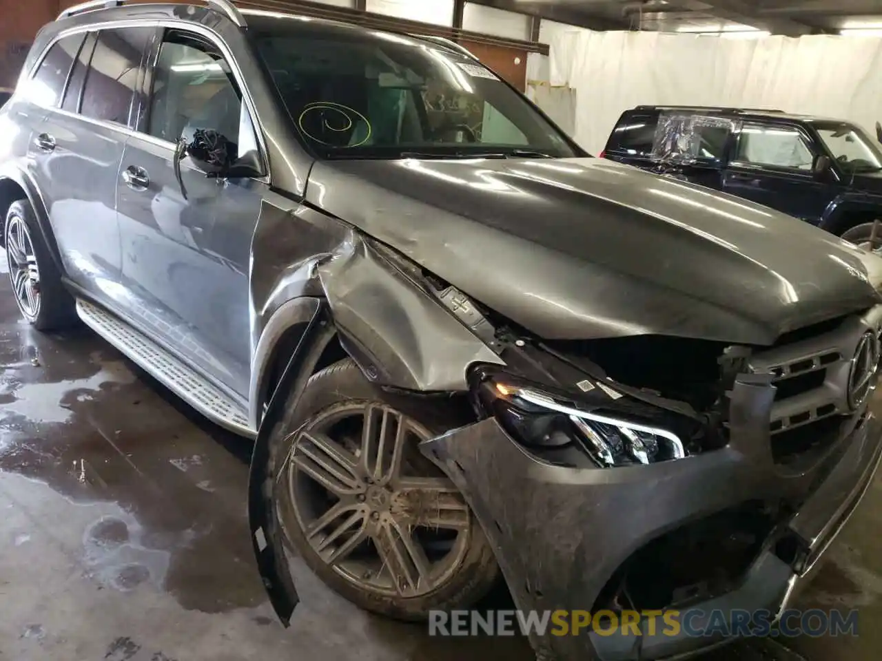 9 Photograph of a damaged car 4JGFF5KE5LA289000 MERCEDES-BENZ GLS-CLASS 2020