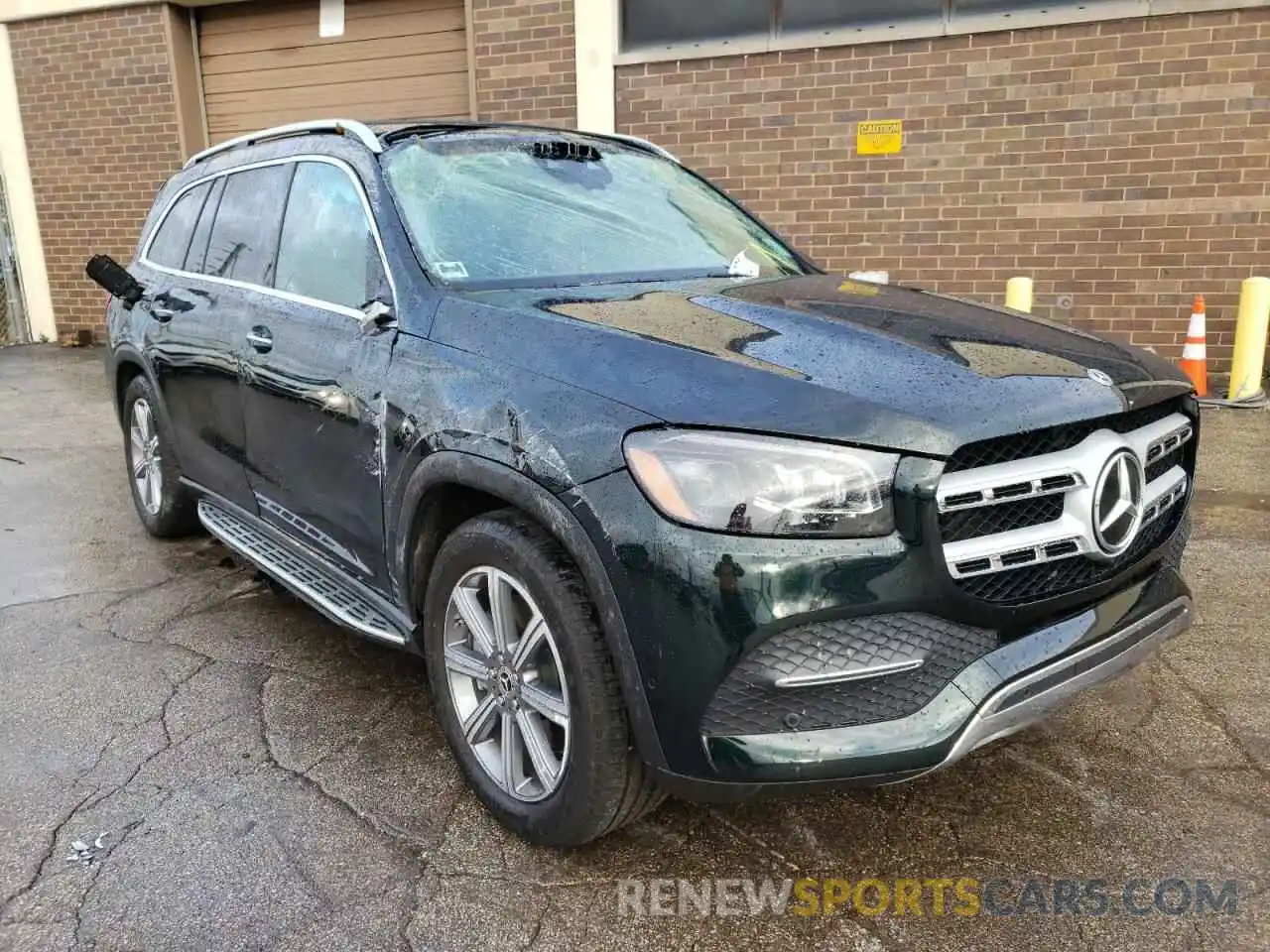 1 Photograph of a damaged car 4JGFF5KE7LA121021 MERCEDES-BENZ GLS-CLASS 2020