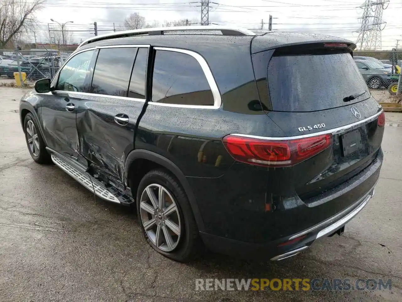 3 Photograph of a damaged car 4JGFF5KE7LA121021 MERCEDES-BENZ GLS-CLASS 2020