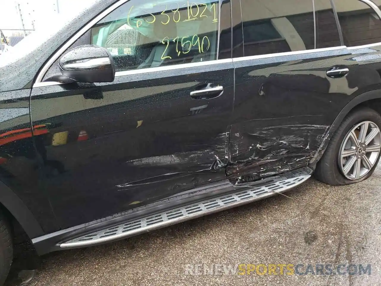 9 Photograph of a damaged car 4JGFF5KE7LA121021 MERCEDES-BENZ GLS-CLASS 2020