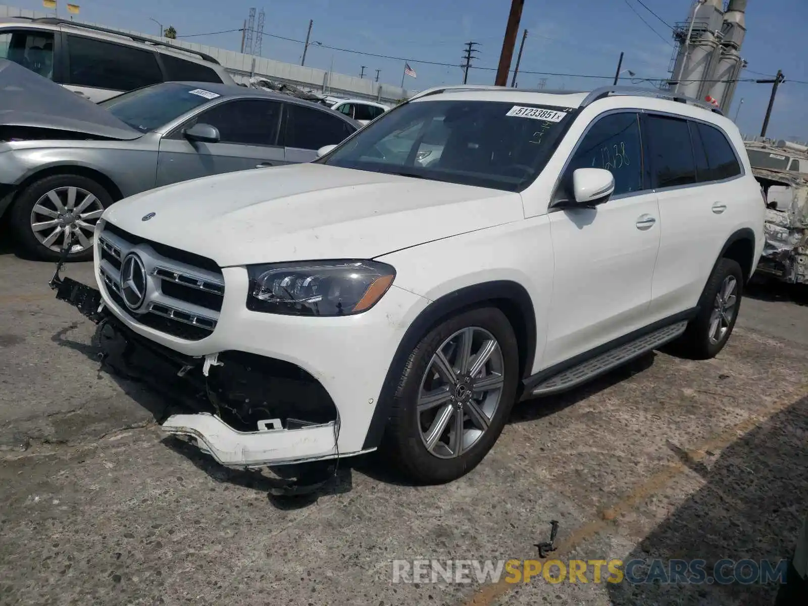 2 Photograph of a damaged car 4JGFF5KE7LA157419 MERCEDES-BENZ GLS-CLASS 2020