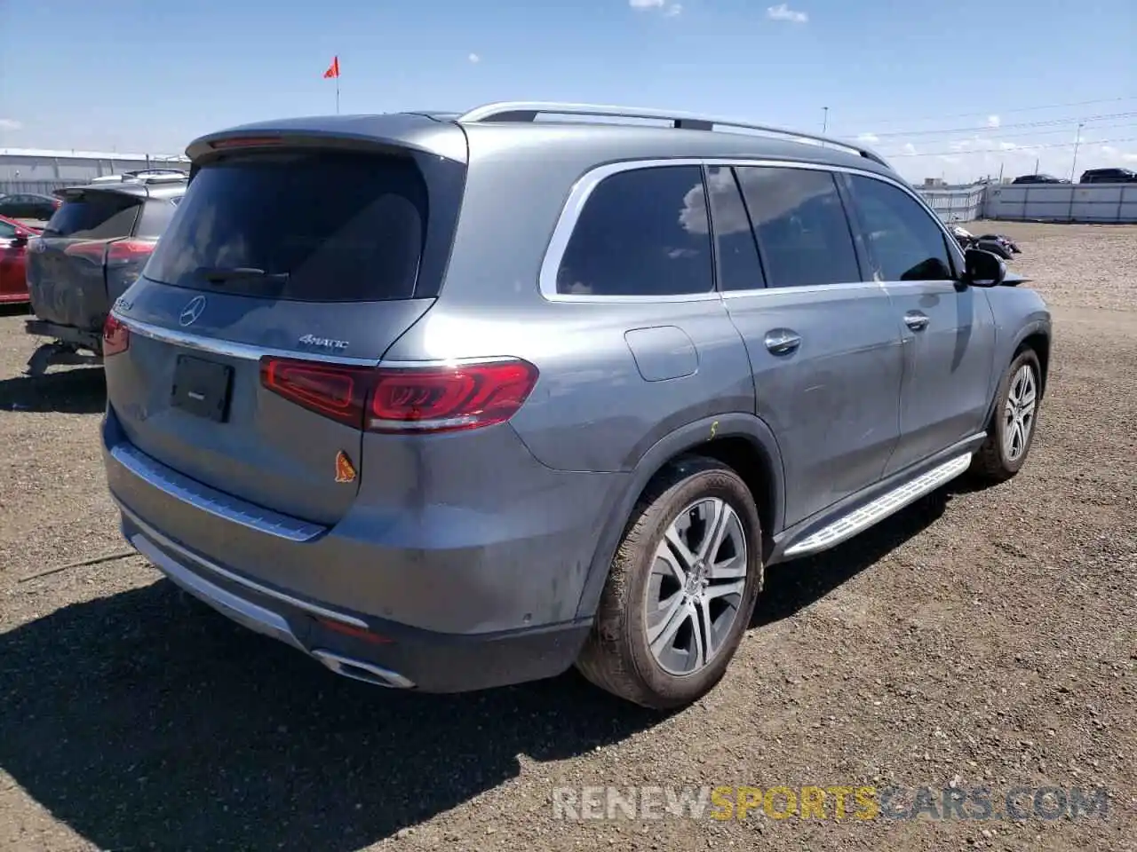 4 Photograph of a damaged car 4JGFF5KE8LA140564 MERCEDES-BENZ GLS-CLASS 2020