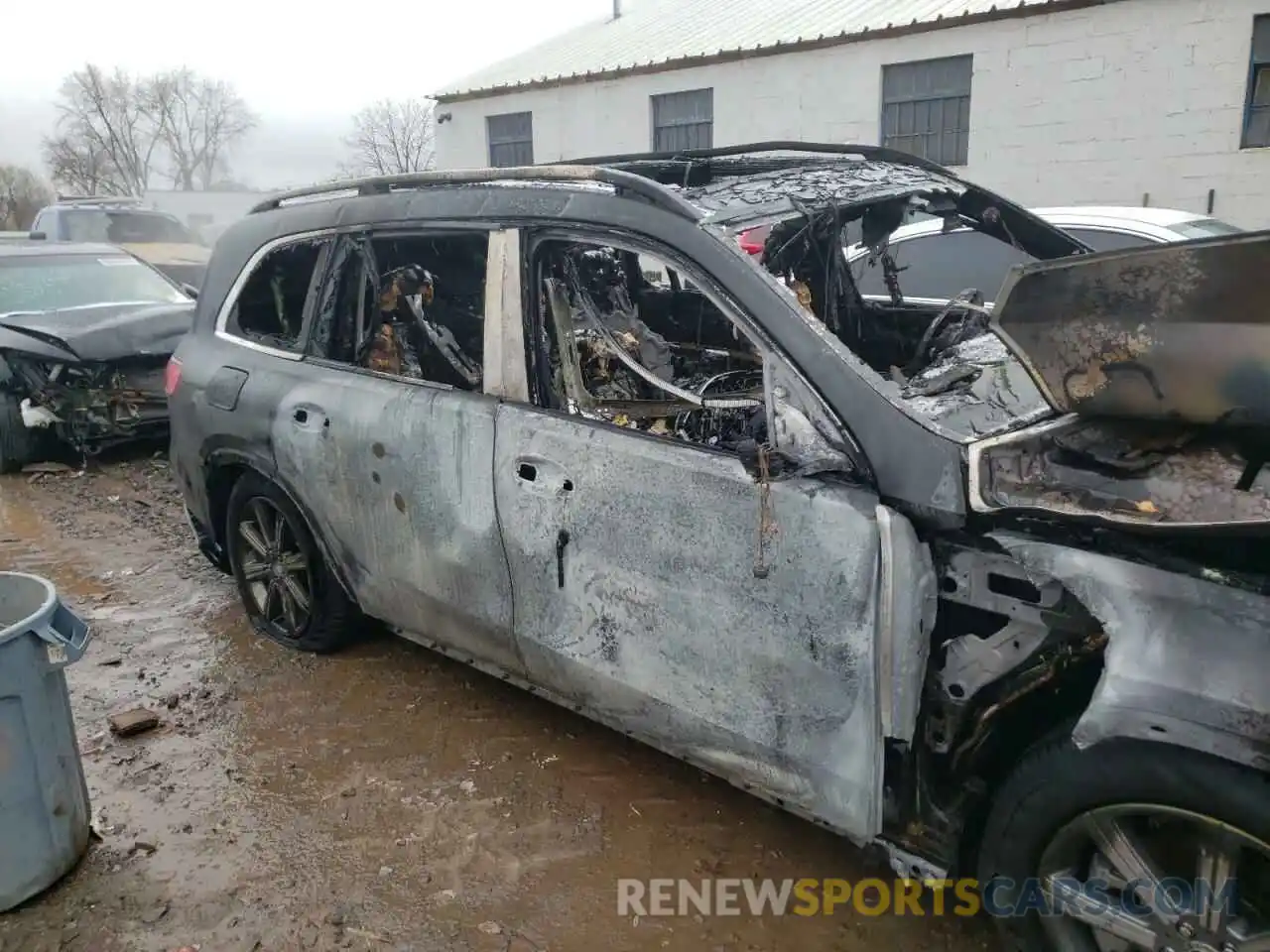 9 Photograph of a damaged car 4JGFF5KE8LA219880 MERCEDES-BENZ GLS-CLASS 2020