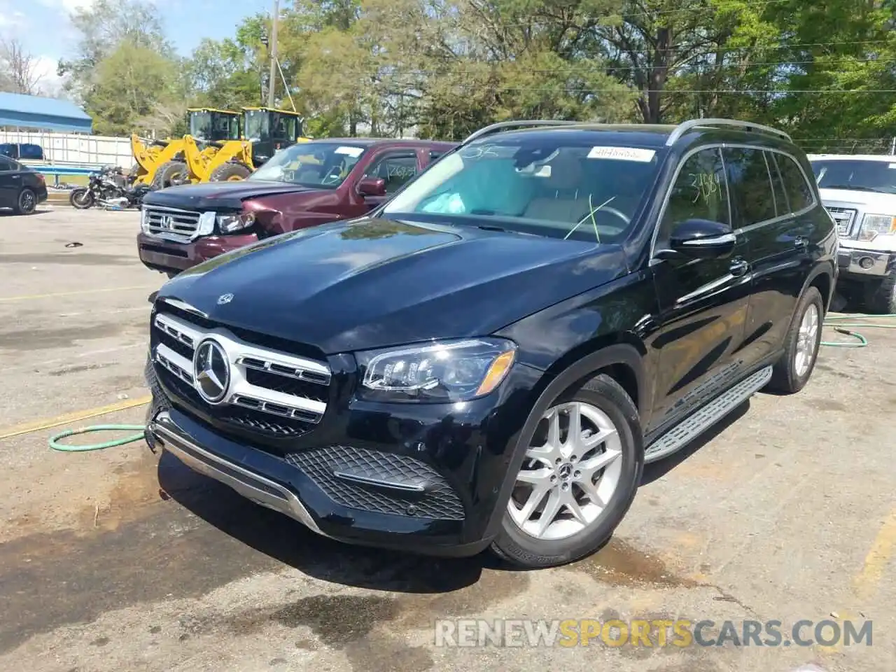 2 Photograph of a damaged car 4JGFF5KE9LA056592 MERCEDES-BENZ GLS-CLASS 2020