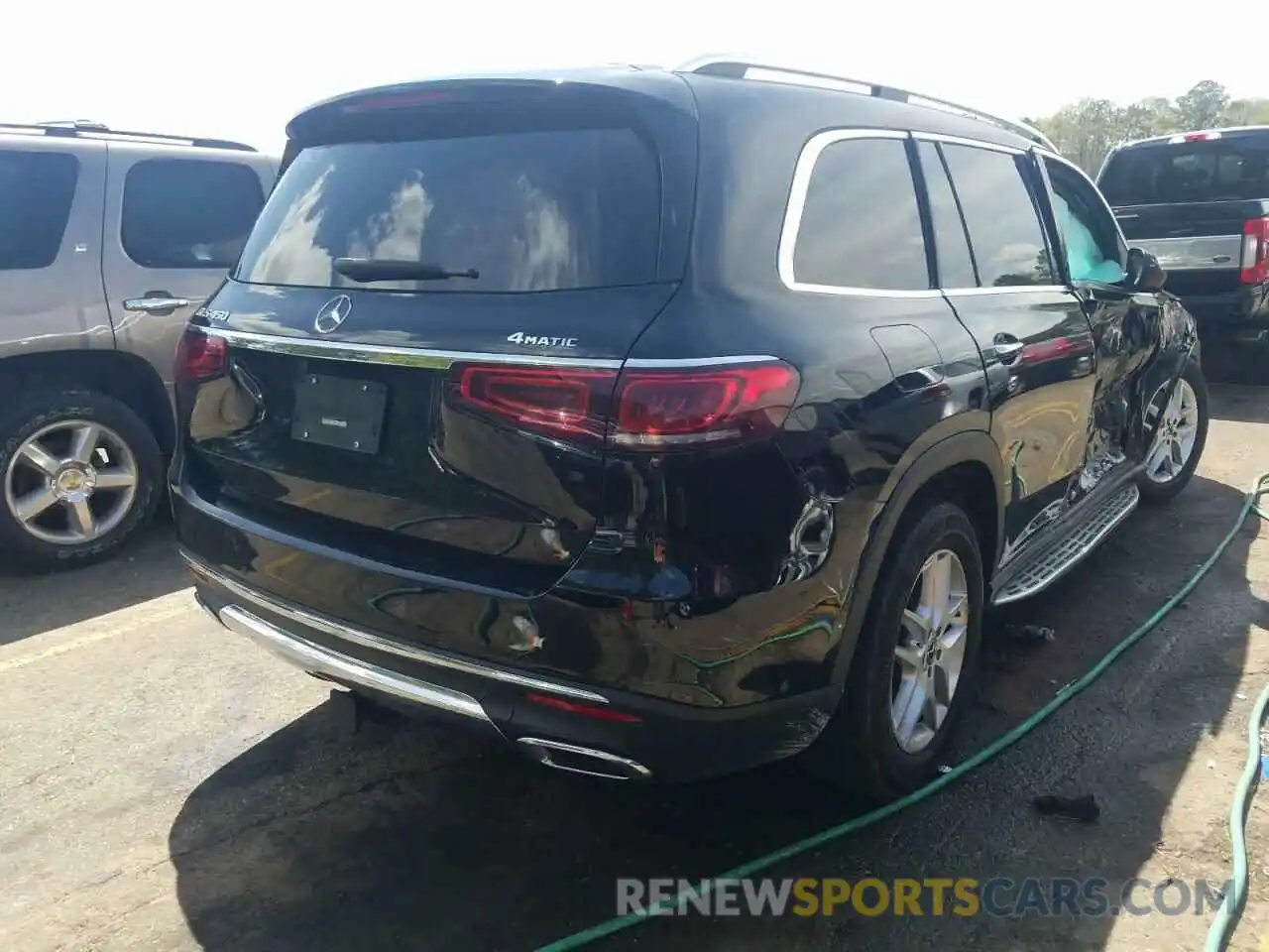 4 Photograph of a damaged car 4JGFF5KE9LA056592 MERCEDES-BENZ GLS-CLASS 2020