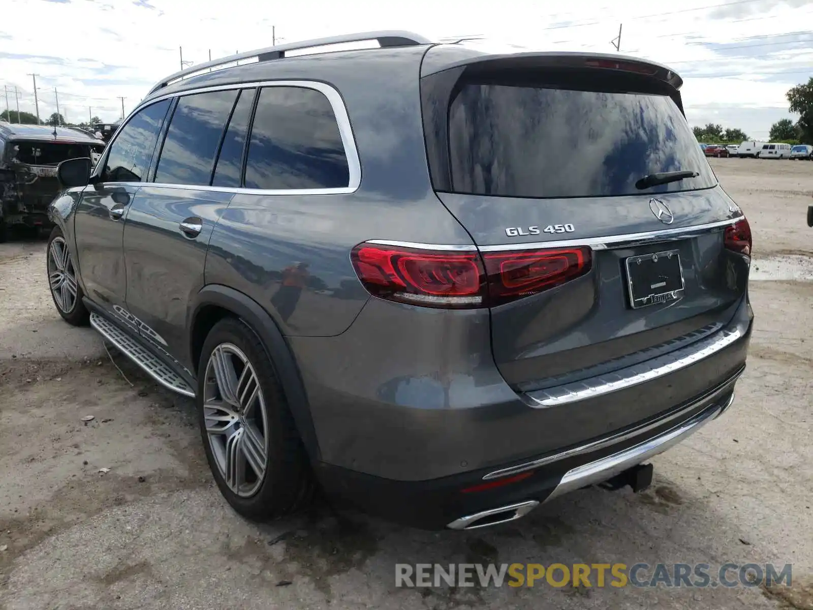 3 Photograph of a damaged car 4JGFF5KE9LA186498 MERCEDES-BENZ GLS-CLASS 2020