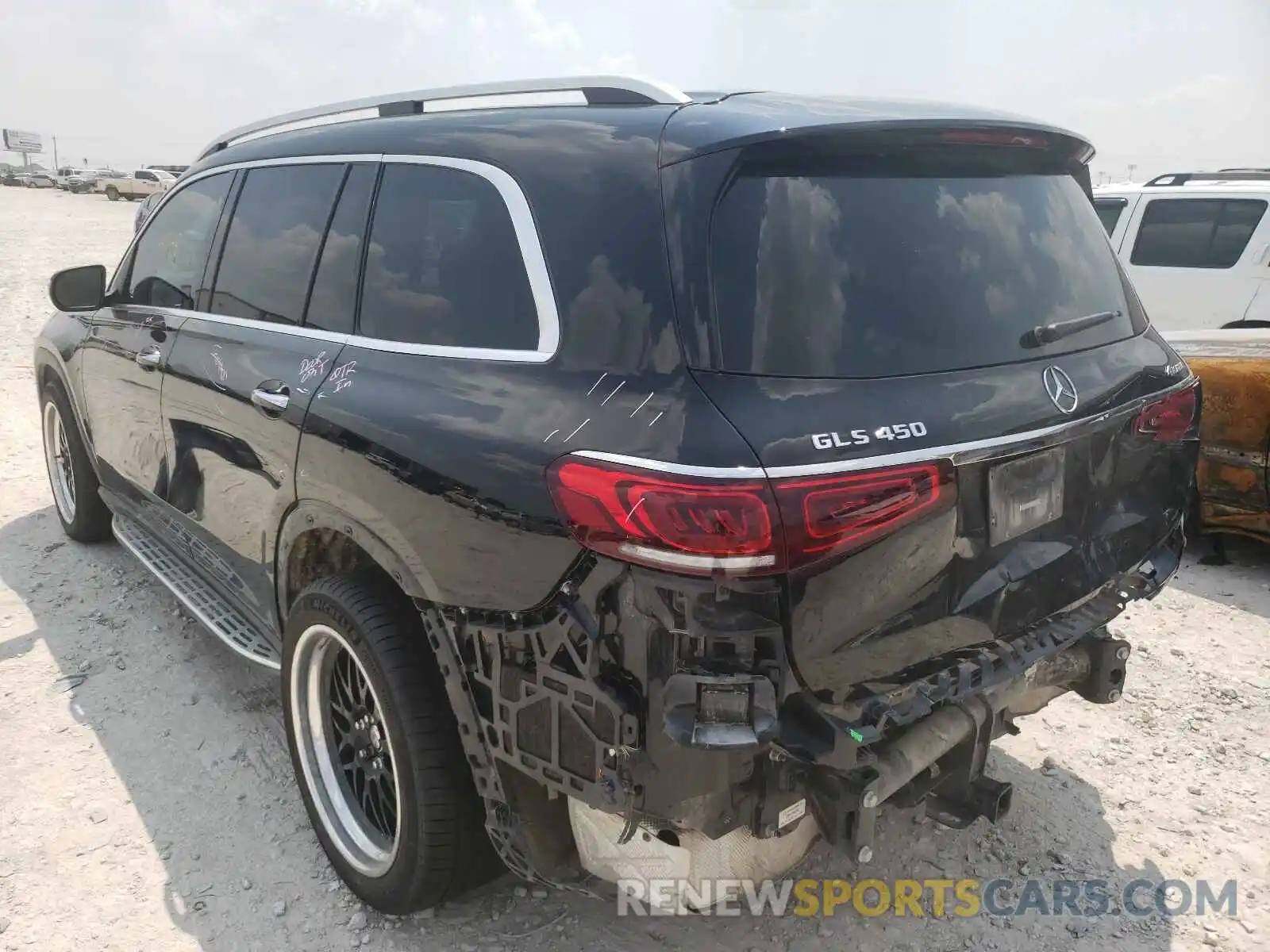 3 Photograph of a damaged car 4JGFF5KE9LA190048 MERCEDES-BENZ GLS-CLASS 2020