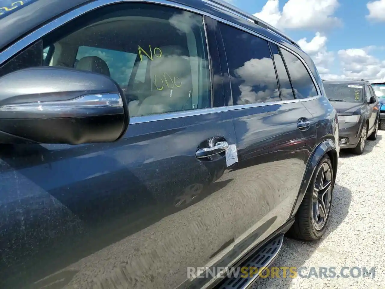 9 Photograph of a damaged car 4JGFF8GE1LA290736 MERCEDES-BENZ GLS-CLASS 2020