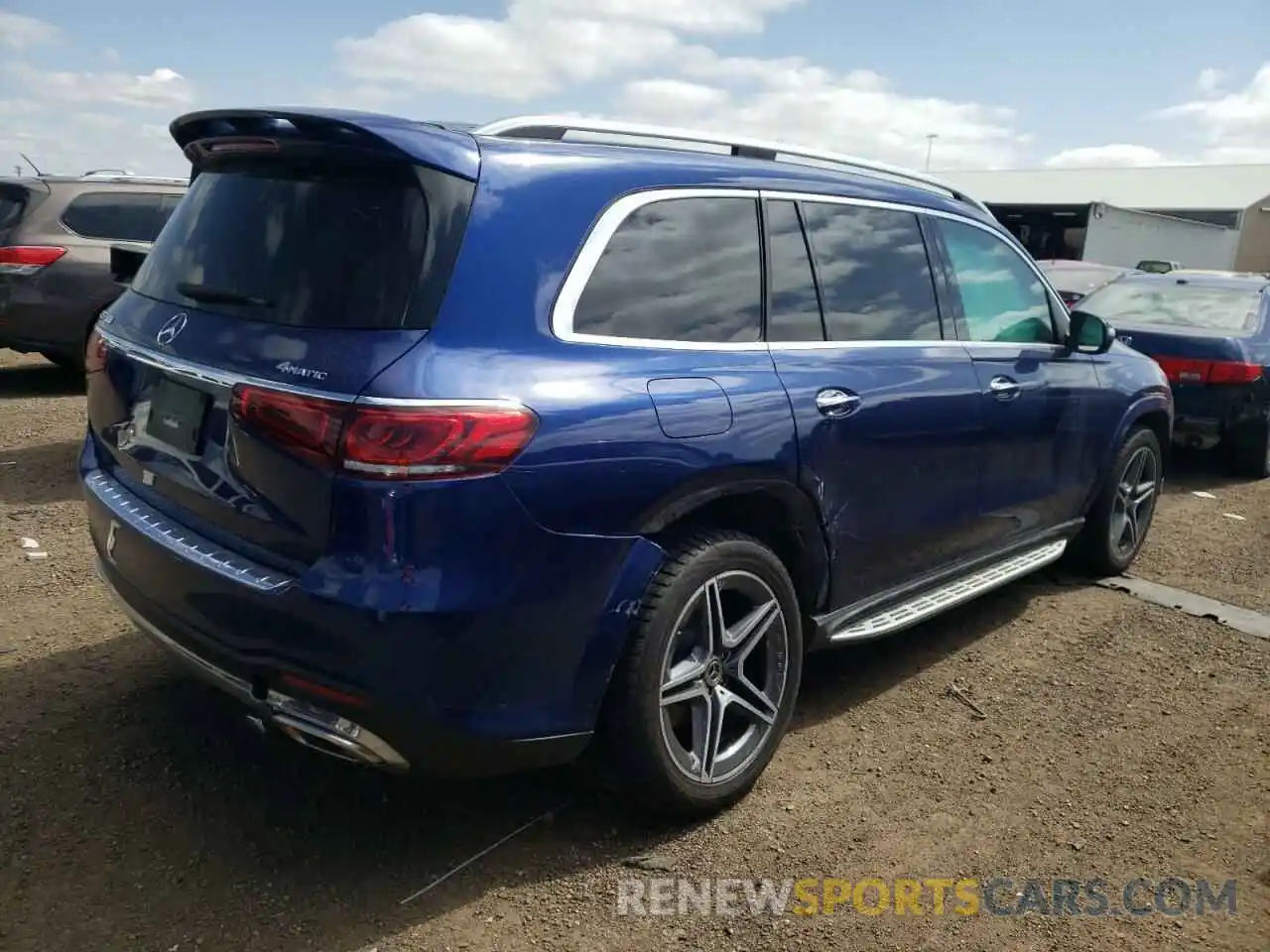 4 Photograph of a damaged car 4JGFF8GE2LA174848 MERCEDES-BENZ GLS-CLASS 2020