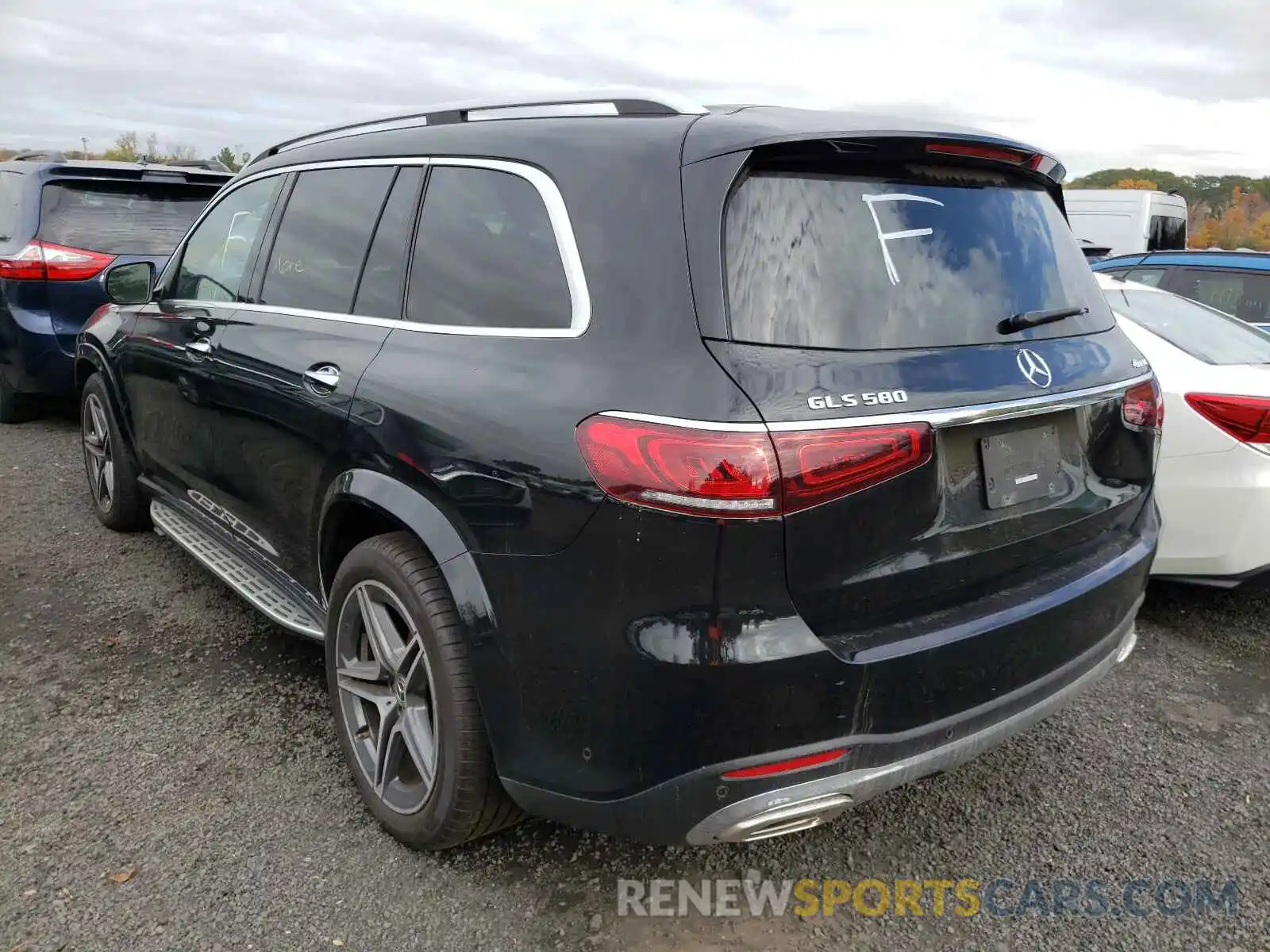 3 Photograph of a damaged car 4JGFF8GE7LA242688 MERCEDES-BENZ GLS-CLASS 2020